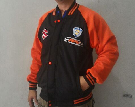 Jaket klub mobil